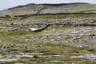 Looking up at Dun Aonghasa